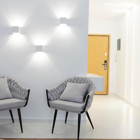 New Modern Style Home Next To The Train Station Thessaloníki Luaran gambar