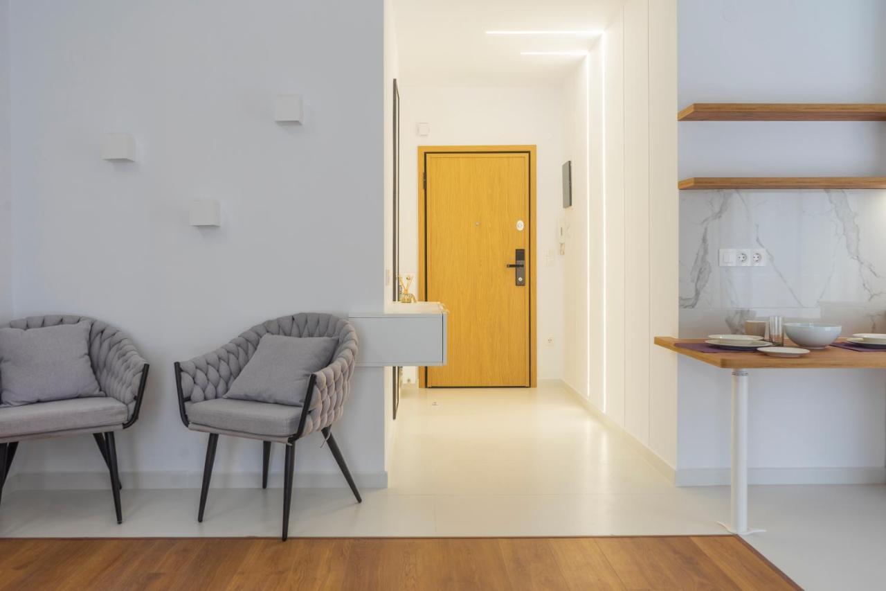 New Modern Style Home Next To The Train Station Thessaloníki Luaran gambar