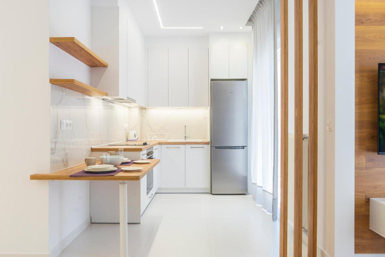 New Modern Style Home Next To The Train Station Thessaloníki Luaran gambar