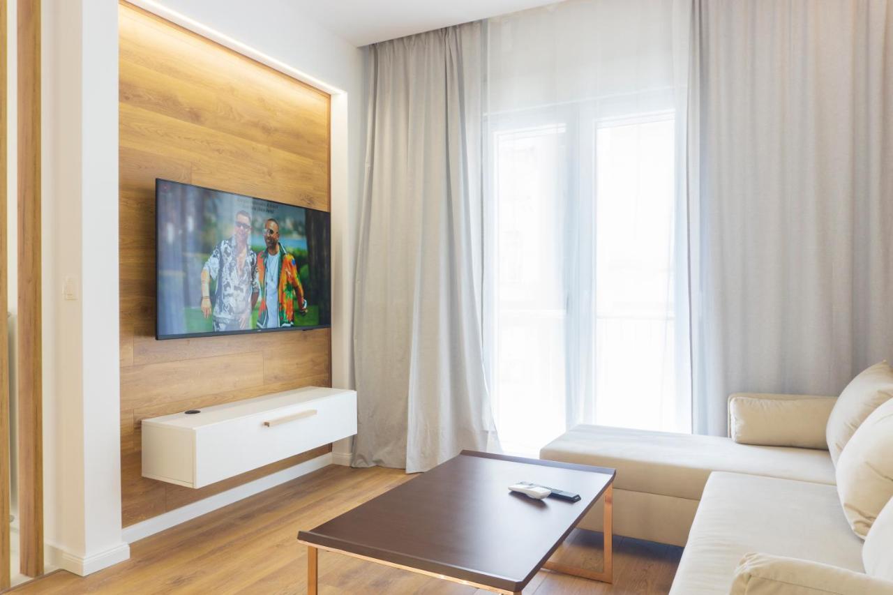 New Modern Style Home Next To The Train Station Thessaloníki Luaran gambar