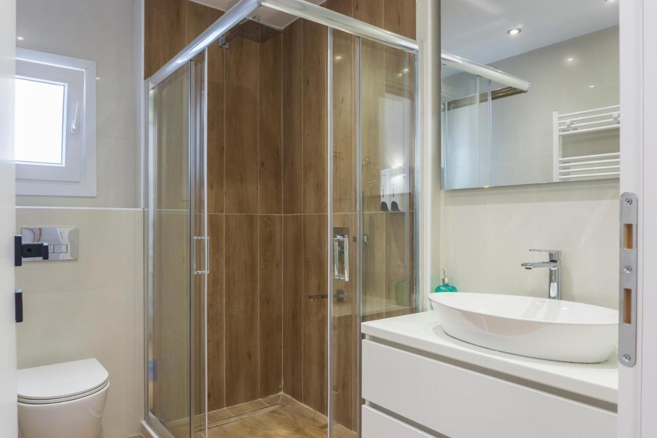 New Modern Style Home Next To The Train Station Thessaloníki Luaran gambar